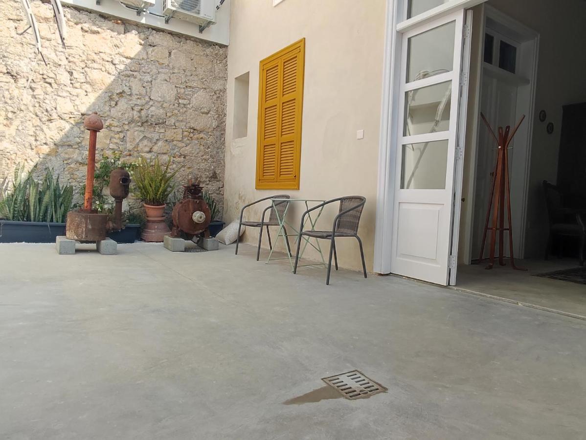 St. Lazaros 2 Apartment *