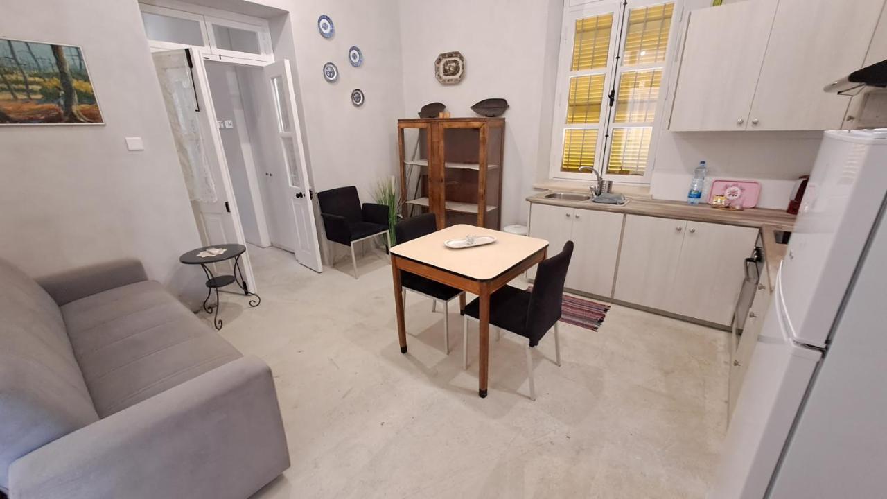 St. Lazaros 2 Appartement *